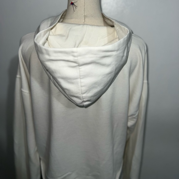 Dr. Barbara Strum Sweatsuit (2pc) - Picture 4 of 4